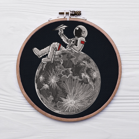 Astronaut on the Moon, embroidery design