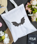 Bat is lace, machine embroidery design