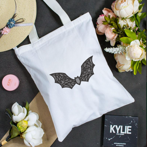 Bat is lace, machine embroidery design